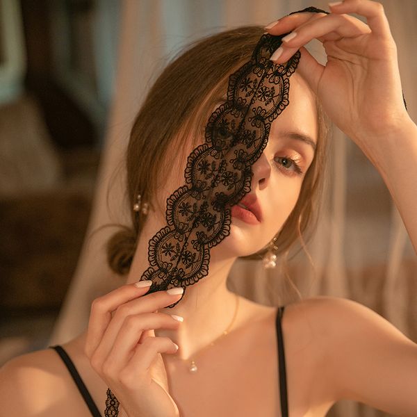 Midnight Lace Blindfold